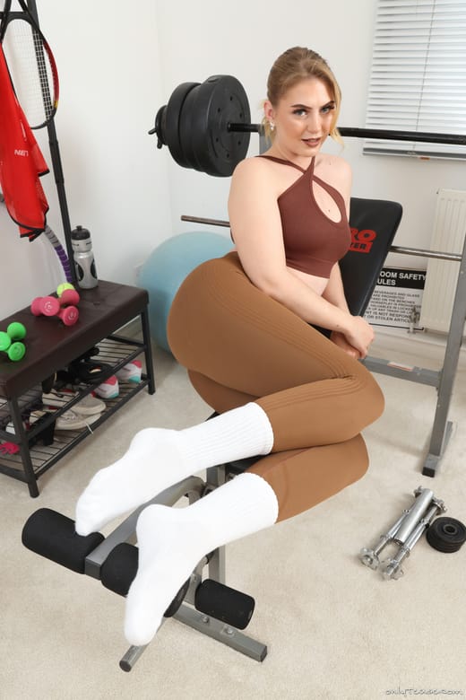 Georgia Brown