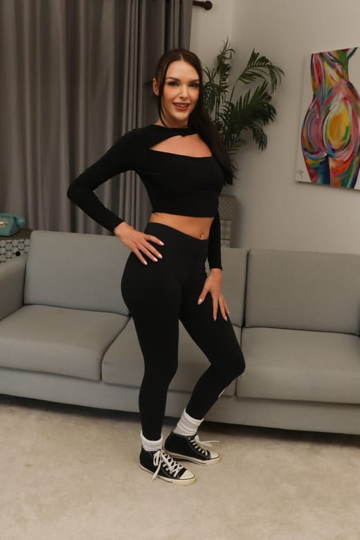 Antonia Jay